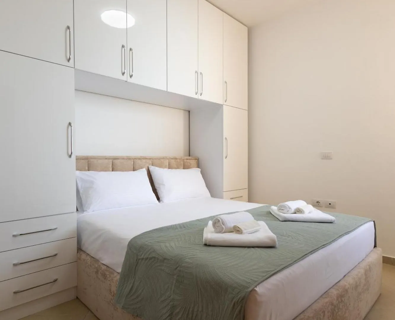 Sea View Luxury Apartments Vlorë 0*,  Albanien