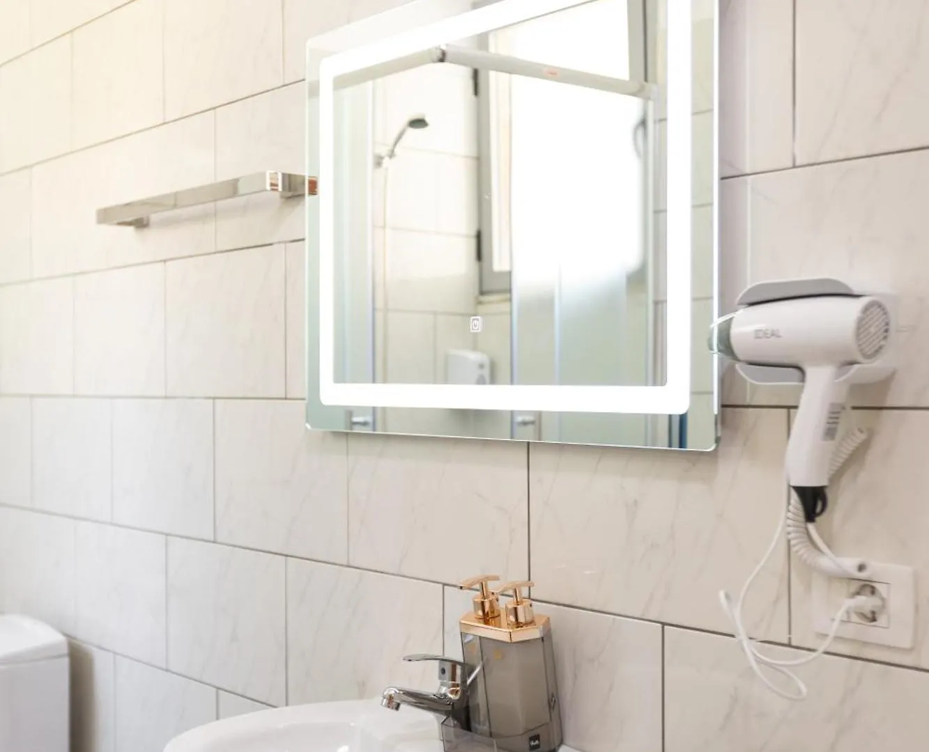 Sea View Luxury Apartments Vlorë