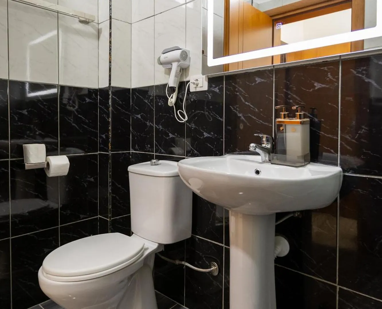 Sea View Luxury Apartments Vlorë